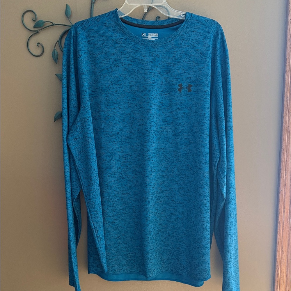 Under Armour Men's Heathered Blue Long Sleeve Tee